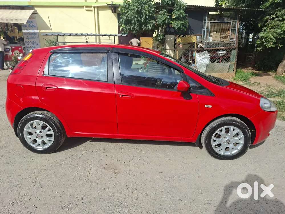 Fiat Grande Punto Emotion Pack  2012 Topend Diesel Manual