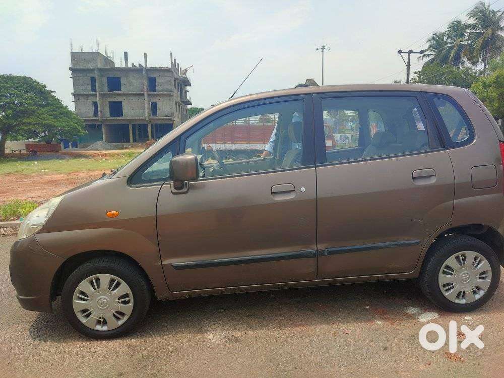 Maruti Suzuki Estilo Vxi, 2011, Petrol