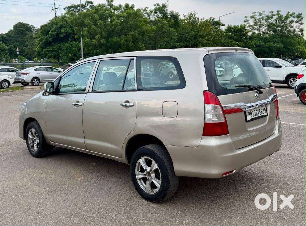 Toyota Innova 2.0 Gx 8 Str, 2009, Diesel