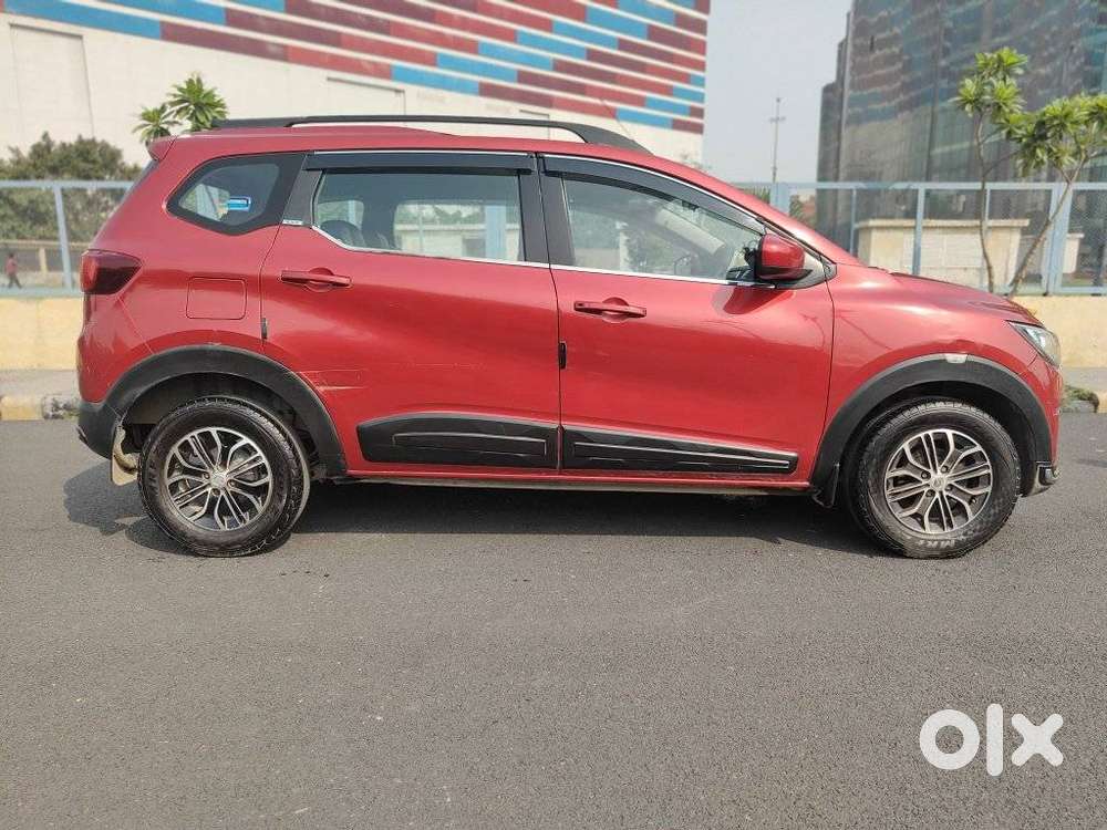 Renault Triber Rxz, 2019, Petrol