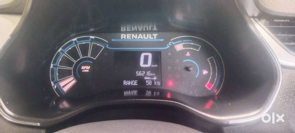 Renault Triber Rxz, 2021, Petrol