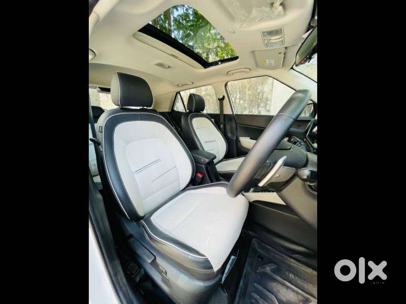 Hyundai Venue 1.0 Sx (o) Turbo Dct, 2024, Petrol