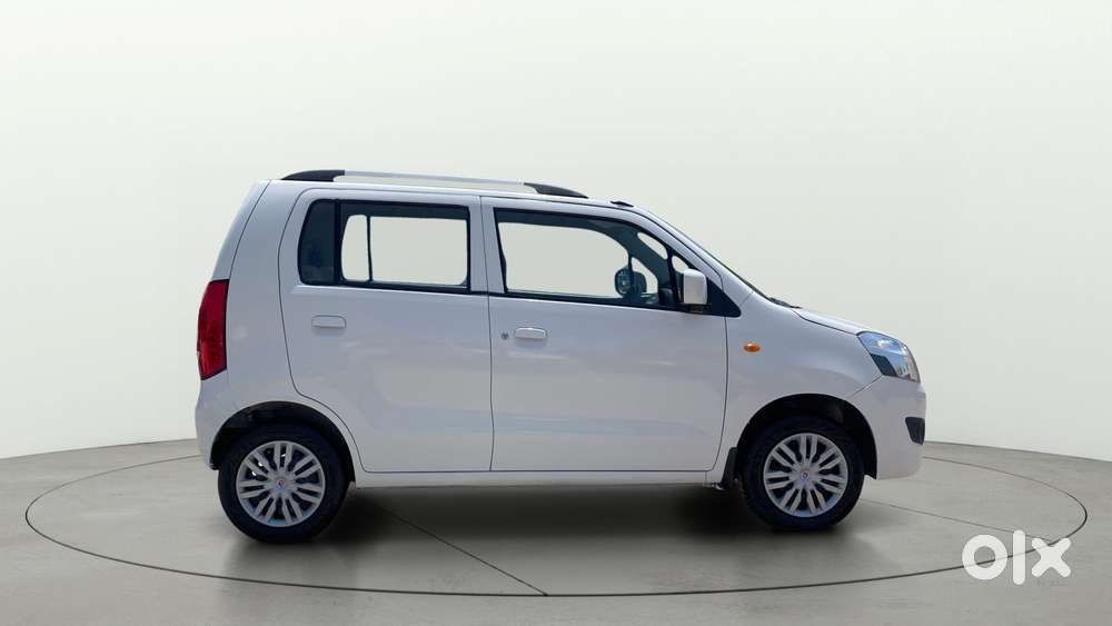 Maruti Suzuki Wagon R Vxi Amt, 2017, Petrol