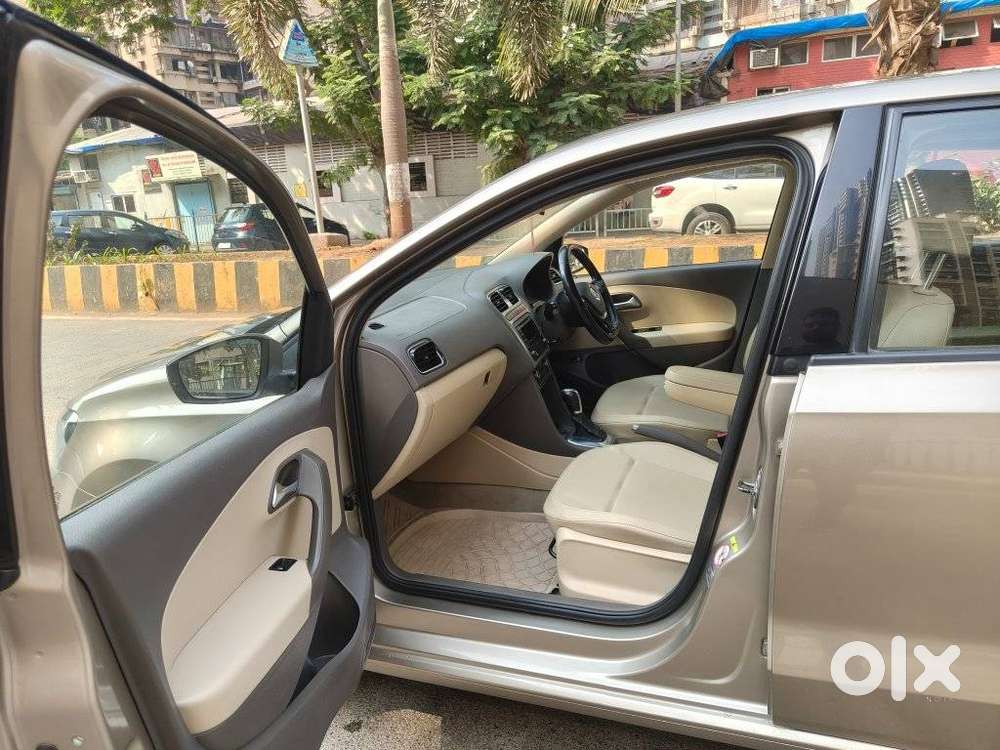 Volkswagen Vento 1.2 Highline Plus At 16 Alloy, 2015, Petrol