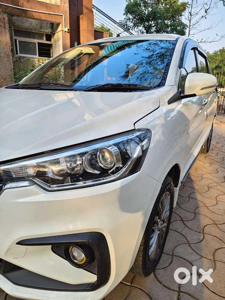 Maruti Suzuki Ertiga 2022-2023 Zxi, 2022, Petrol