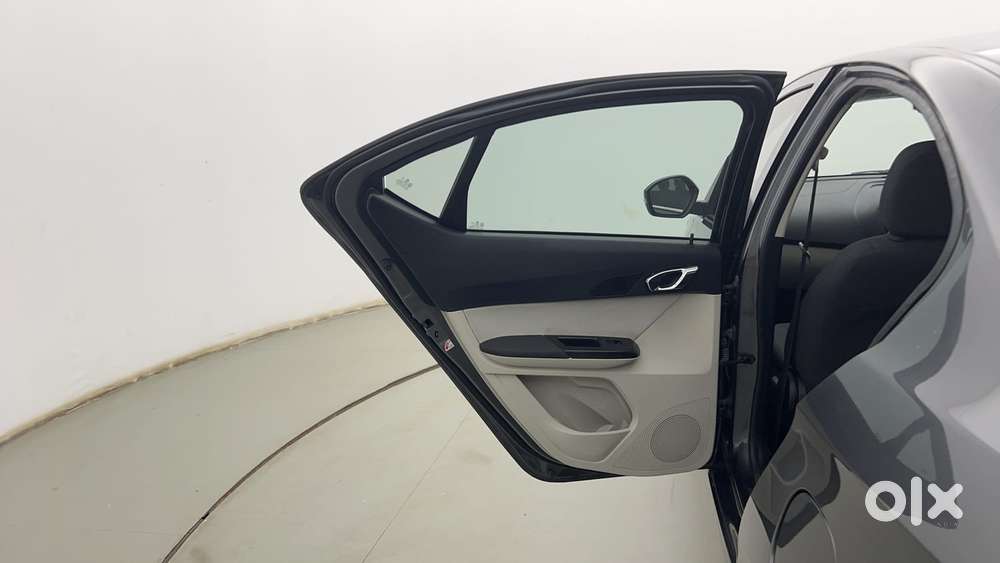 Tata Tigor Xza Plus, 2022, Petrol