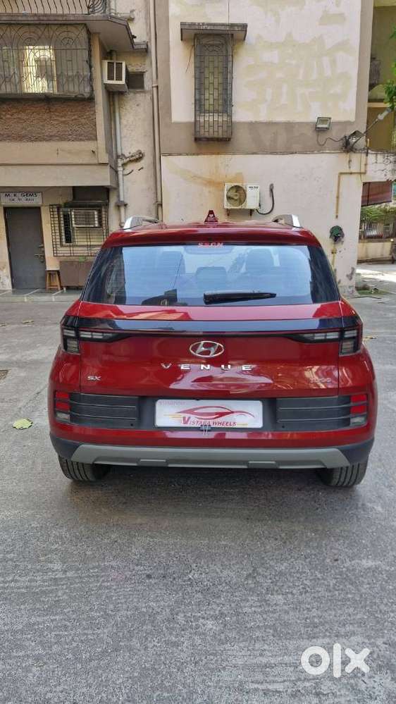 Hyundai Venue 1.0 Sx (o) Turbo Dct, 2024, Petrol
