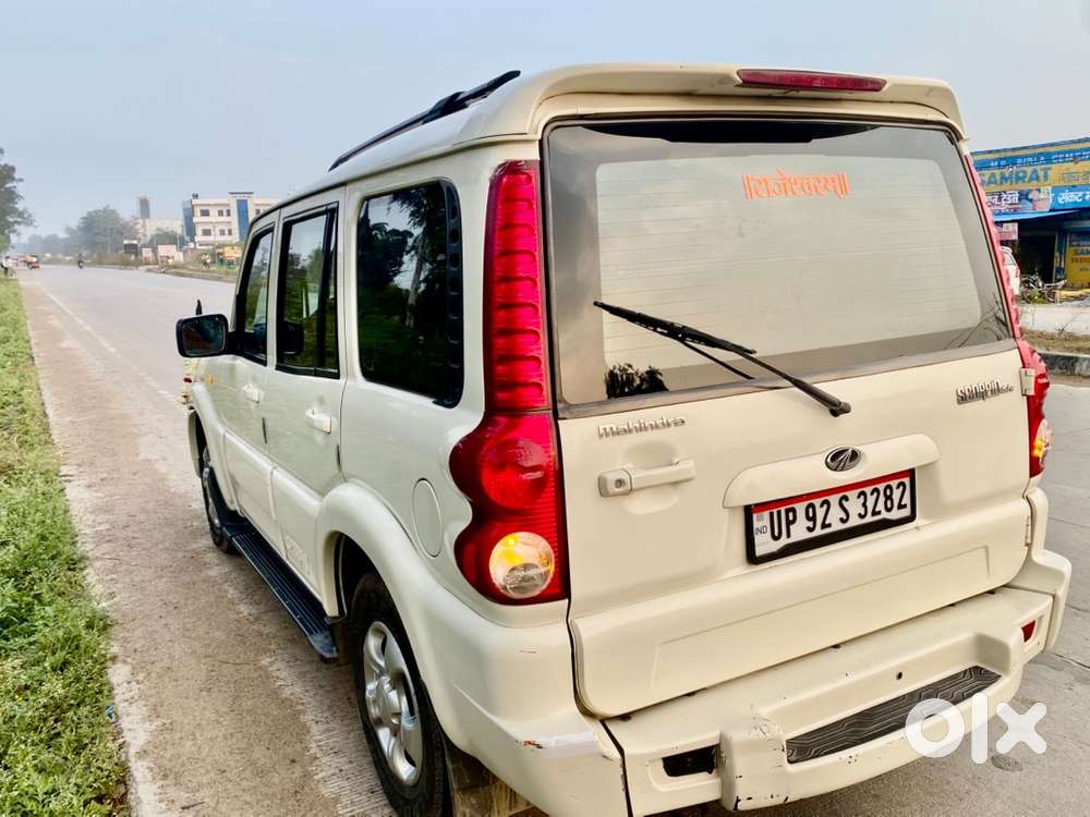 Mahindra Scorpio 2015 Diesel Well Maintained