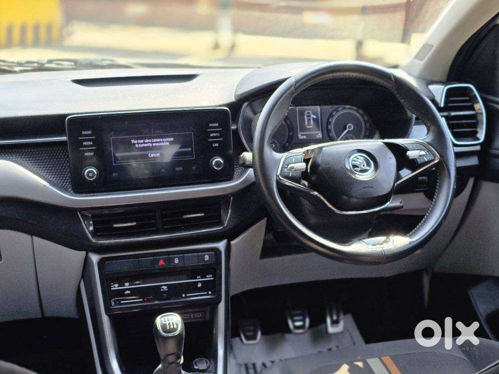 Skoda Kushaq 1.0 Tsi Ambition, 2023, Petrol