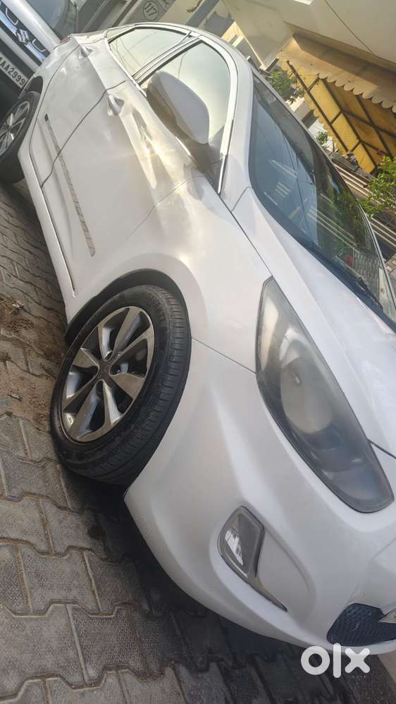 Hyundai Verna 1.4 Ex, 2014