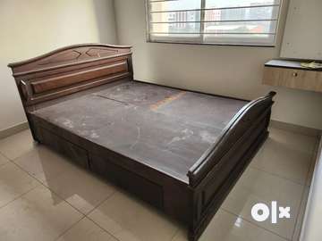 Olx second shop hand cots