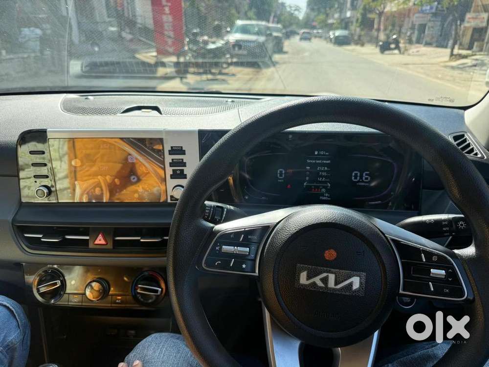 Kia Seltos 2024 Petrol 8000 Km Driven