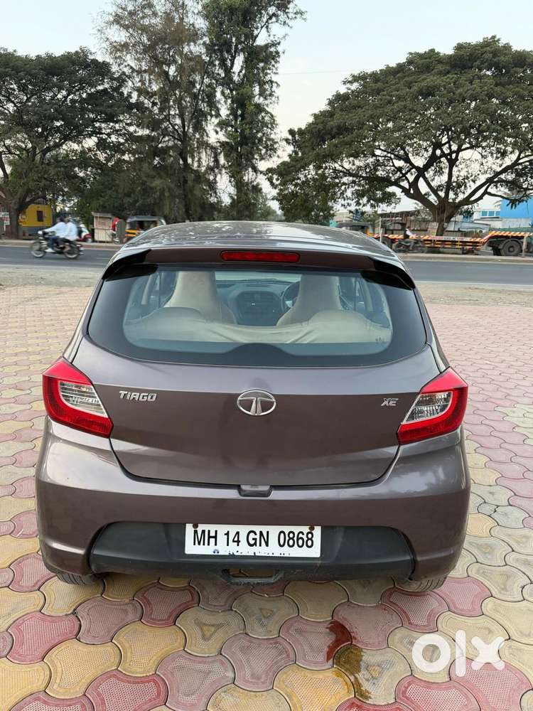 Tata Tiago Xe, 2017, Petrol