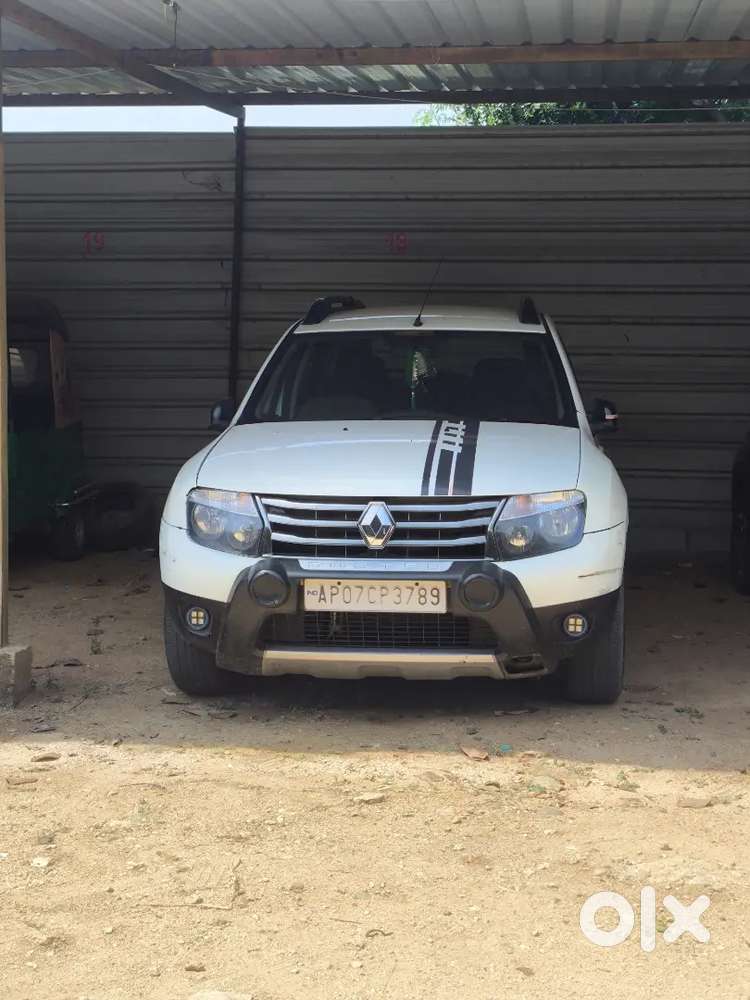 Renault Duster 2015 Diesel Well Maintained