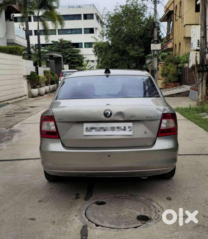 Skoda Rapid 1.6 Mpi Ambition, 2012, Petrol