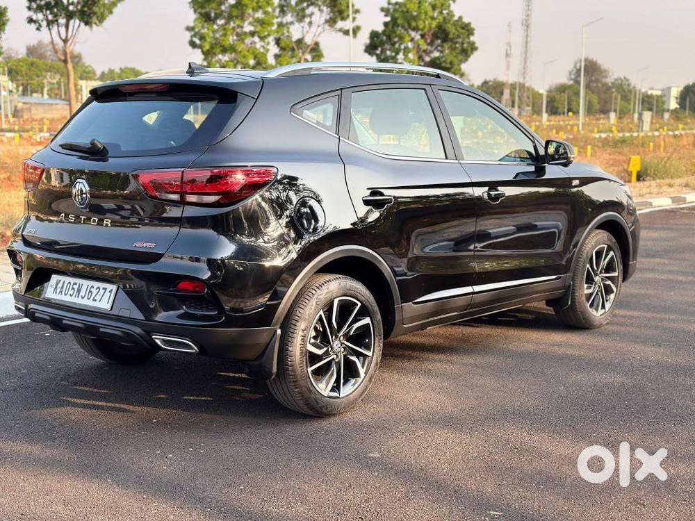 Mg Astor 1.3 Savvy Turbo At S Red, 2023, Petrol