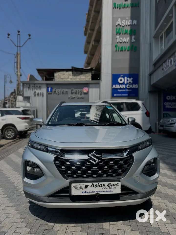 Maruti Suzuki Fronx, 2025, Petrol