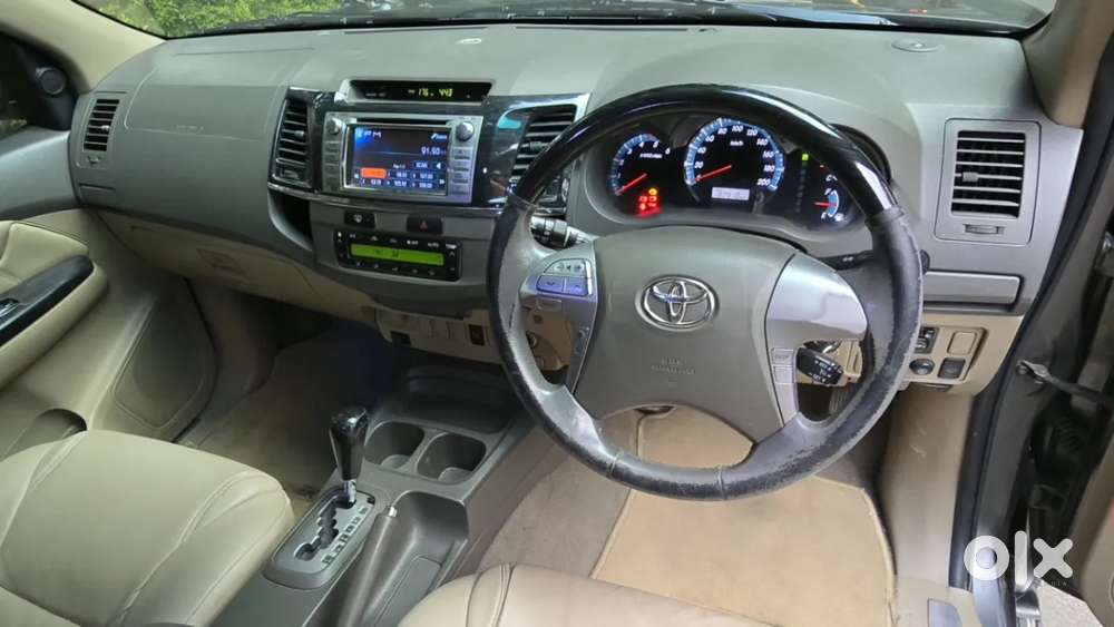 Toyota Fortuner, 2013, Diesel