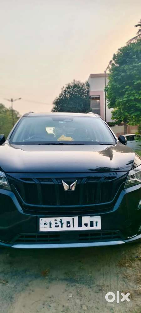 Mahindra Xuv700 Petrol 2025