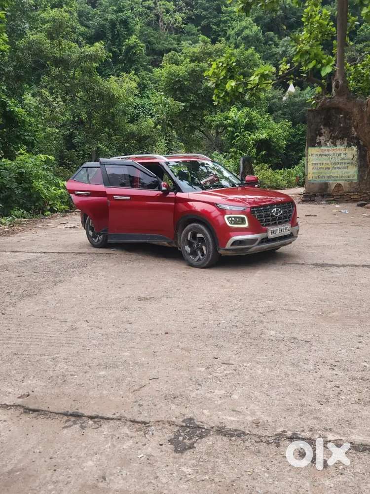 Hyundai Venue Petrol Sx 2019
