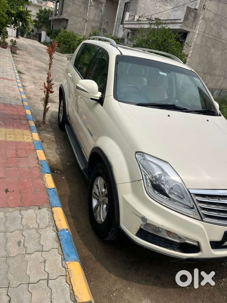 Mahindra Rexton Dieselbrand New Tyre Bumpers To Bumper All Ori Pai2013