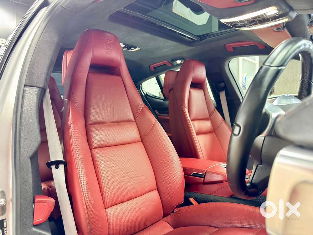 2014 Porsche Panamera Gts