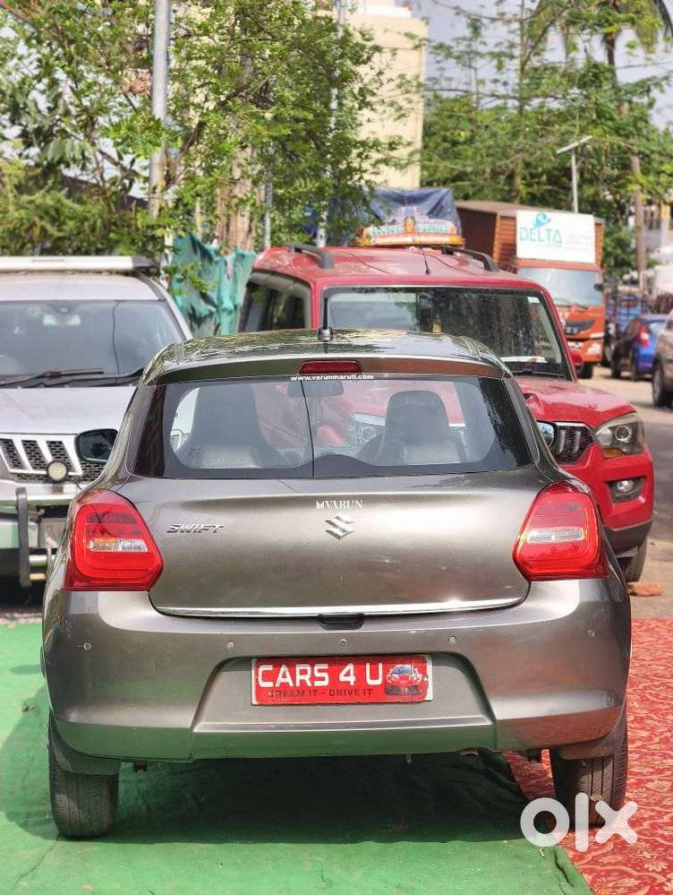 Maruti Suzuki Swift 1.2 Lxi (o), 2022, Petrol