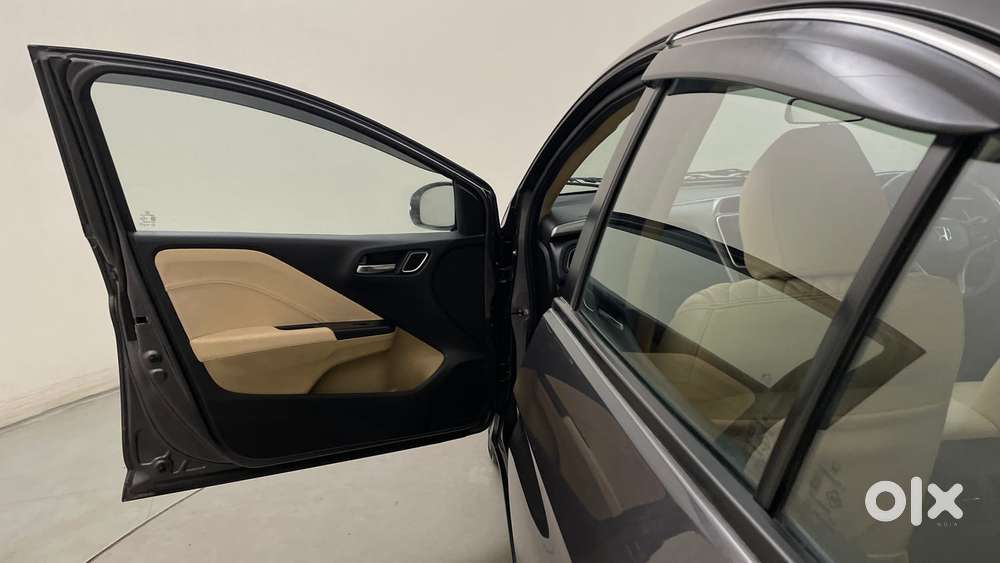 Honda City I-vtec V, 2022, Petrol