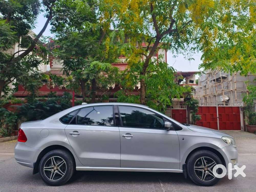 Skoda Rapid 1.6 Mpi Ambition, 2012, Petrol