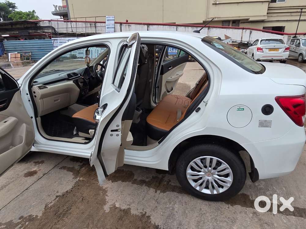 Maruti Suzuki Dzire 1.2 Vxi Cng, 2023, Cng & Hybrids
