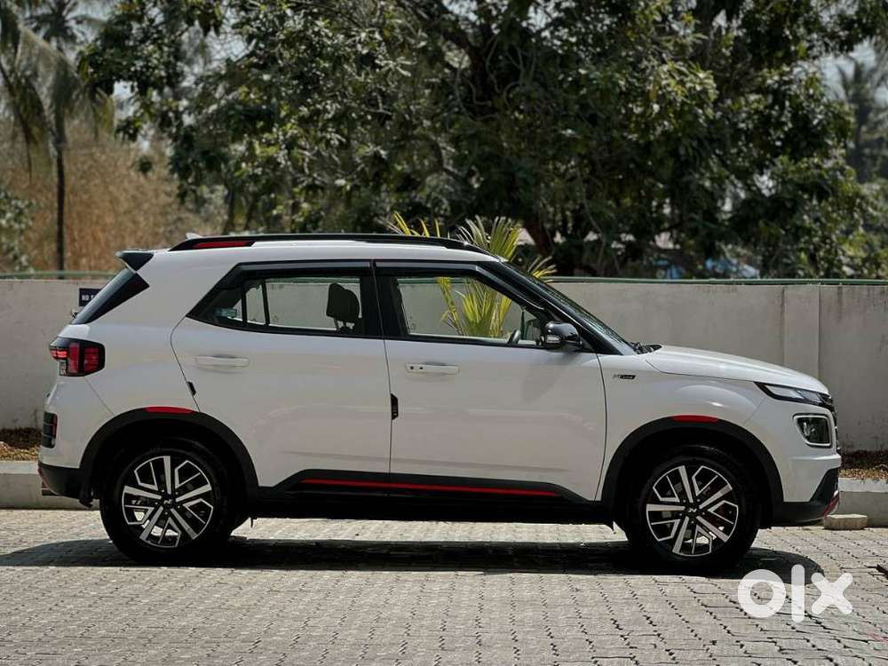 Hyundai Venue N Line 1.0 N8 Turbo Dct, 2024, Petrol