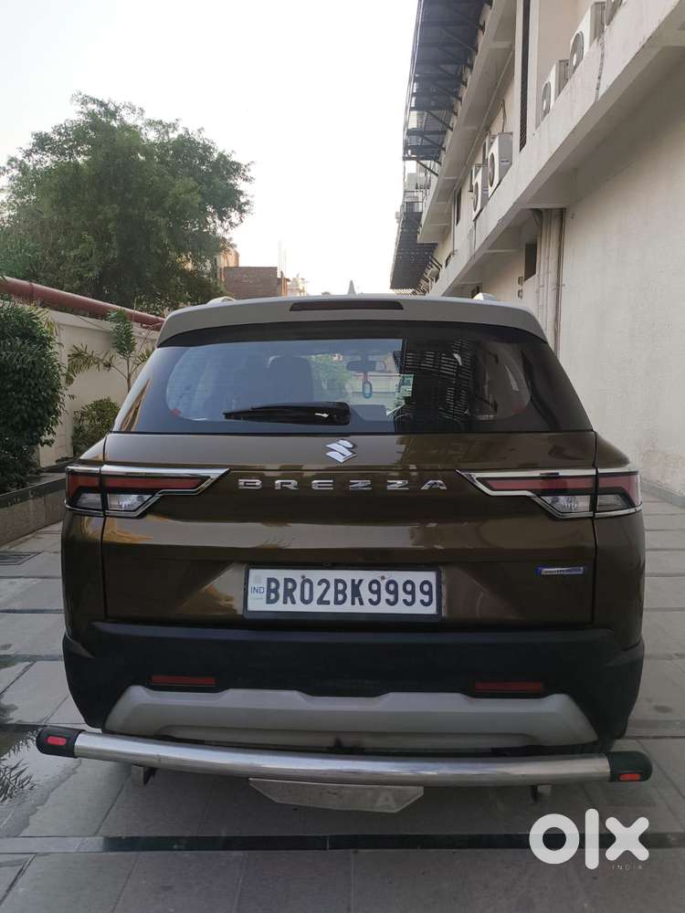 Maruti Suzuki Brezza 1.5 Zxi Cng Dual Tone, 2023, Cng & Hybrids