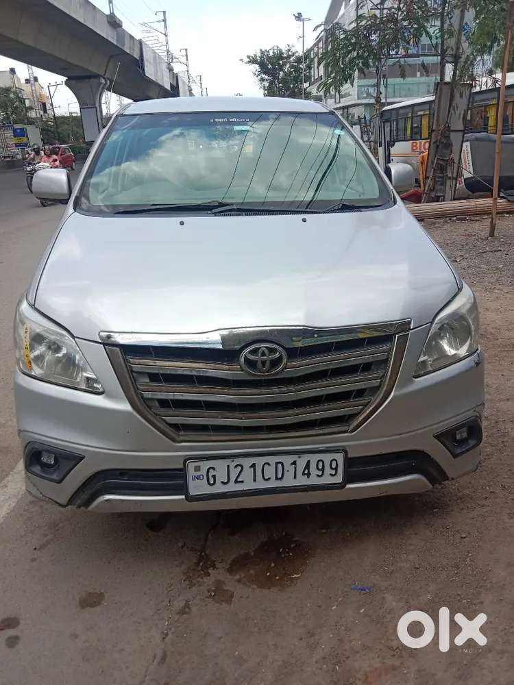 Toyota Innova Diesel 2014