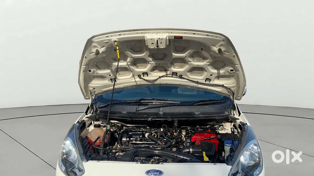 Ford Figo 2012-2015 Petrol Titanium, 2020, Petrol