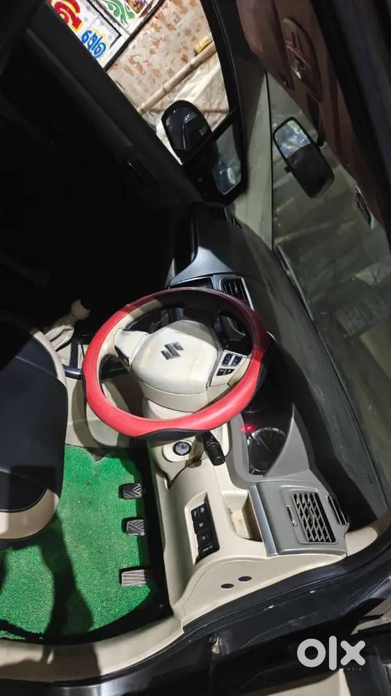 Maruti Suzuki Ertiga 2016 Diesel 200000 Km Driven