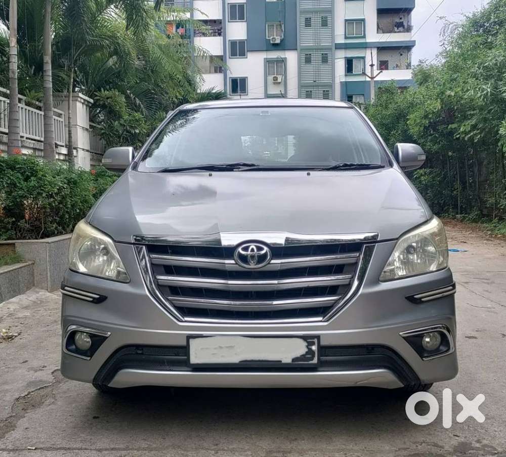 Toyota Innova 2.5 V 7 Str, 2015, Diesel