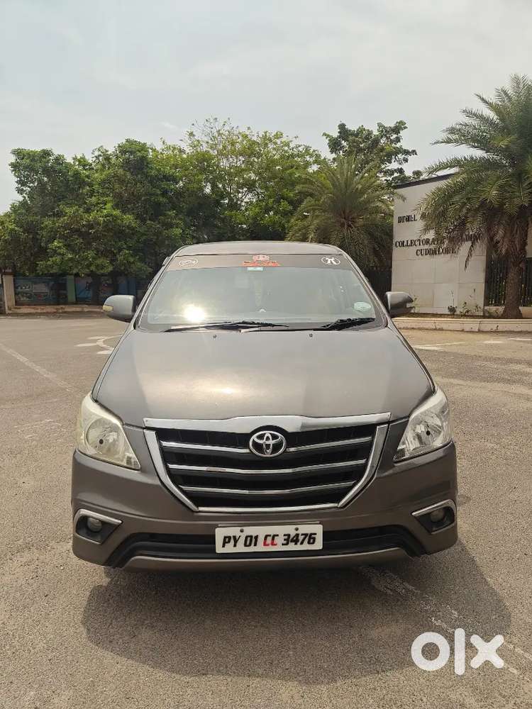 Toyota Innova 2014 Diesel 174000 Km Driven