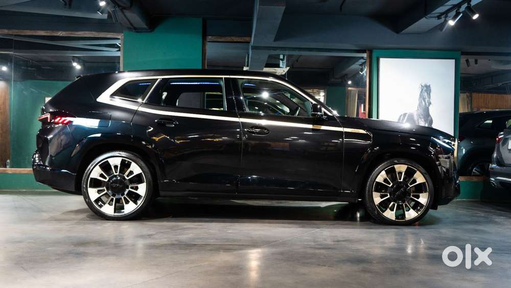 Bmw Xm Plug-in Hybrid, 2024, Petrol