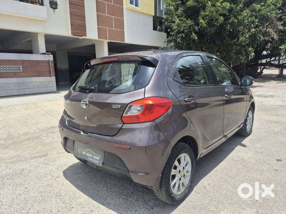 Tata Tiago 1.2 Revotron Xza, 2018, Petrol