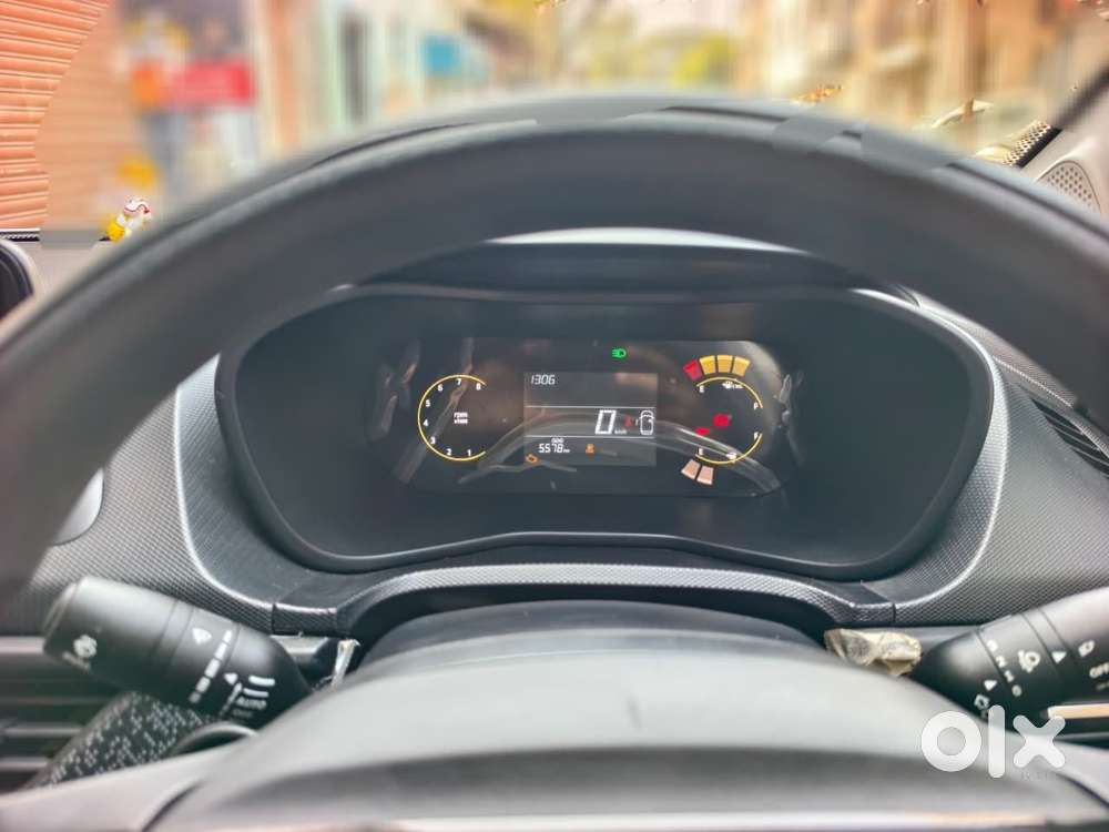 Tata Nexon Xz Plus (hs), 2025, Cng & Hybrids