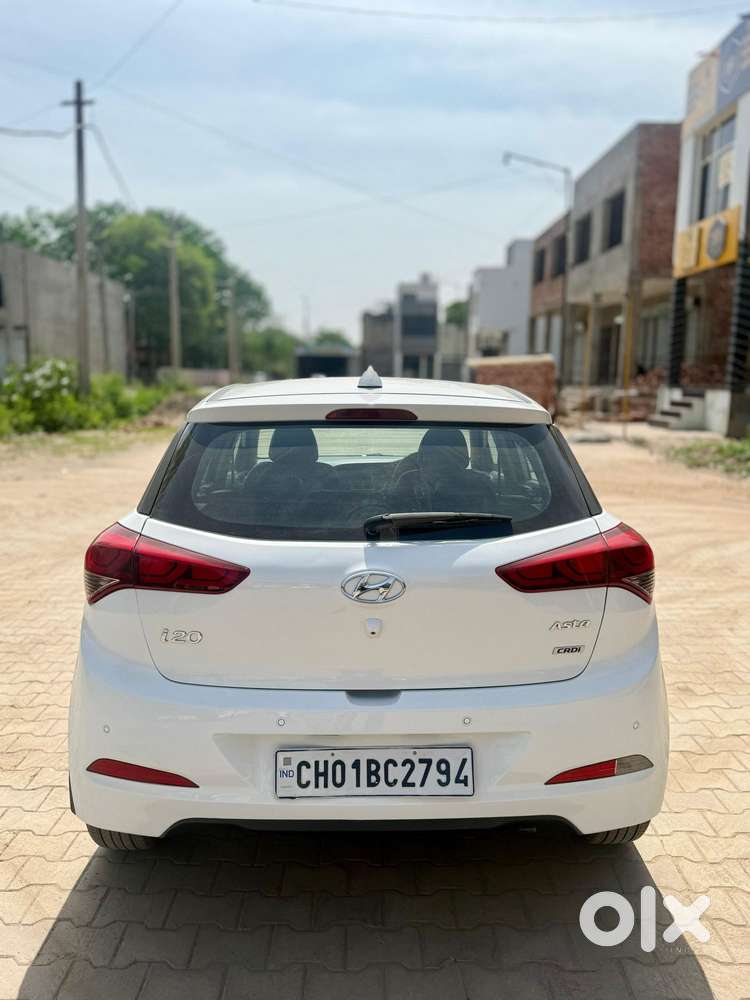 Hyundai Elite I20 [2018-2020] 1.4 Asta Crdi, 2015, Diesel