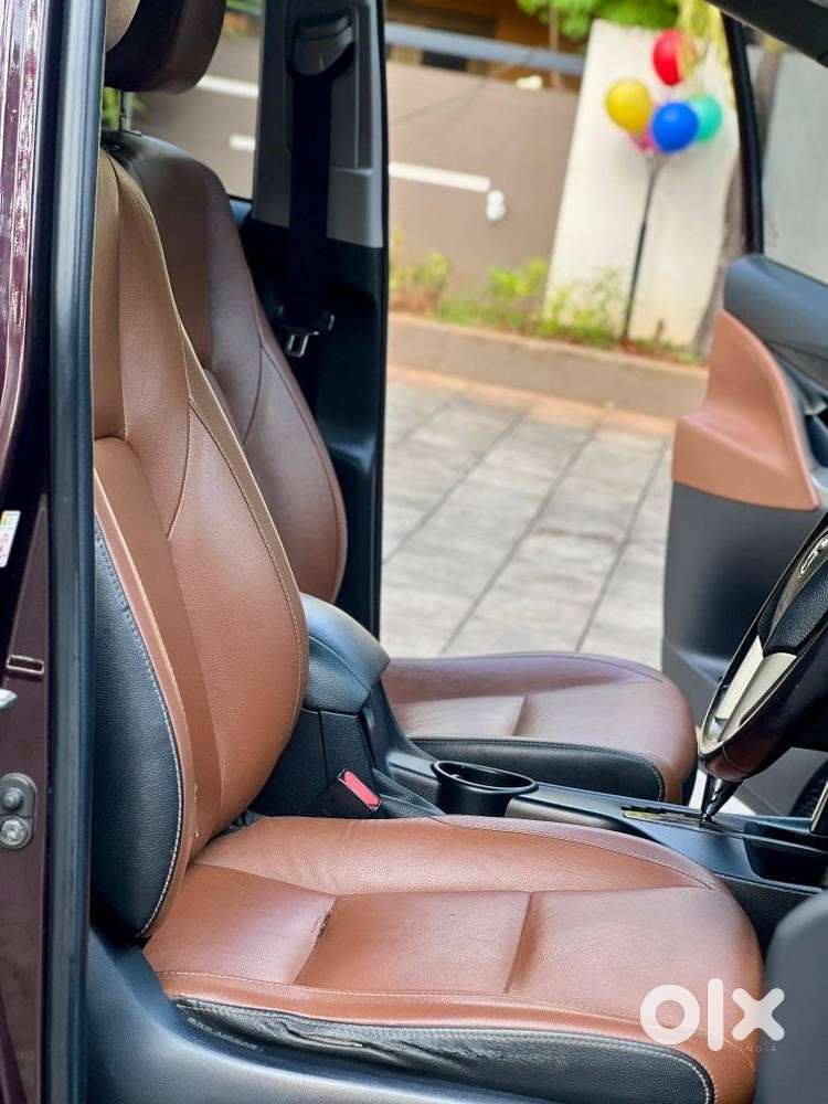 Toyota Innova Crysta 2.8z Automatic, 2017, Diesel