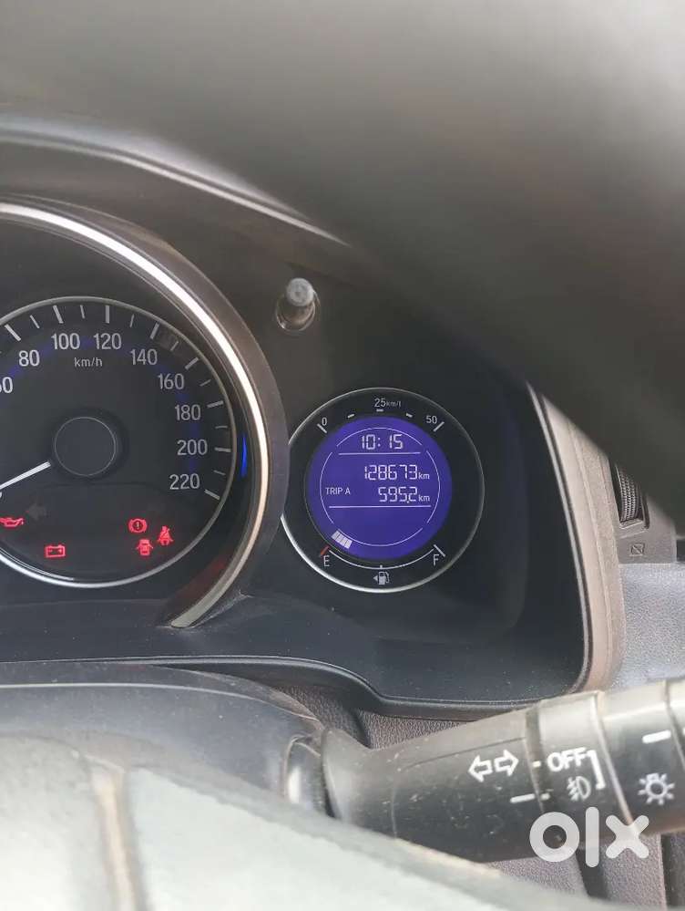 Honda Jazz 2017 Diesel 160000 Km Driven