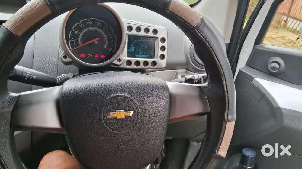 Chevrolet Beat 2015 Petrol