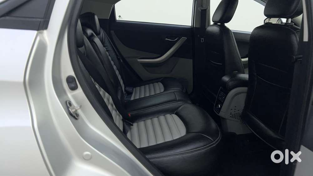 Tata Nexon 1.2 Revotron Xza Plus (l), 2019, Petrol