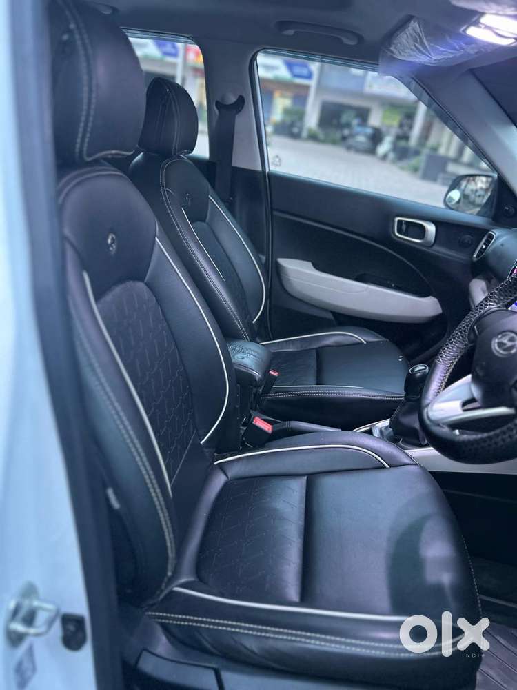 Hyundai Venue E 1.2 Petrol, 2024, Cng & Hybrids