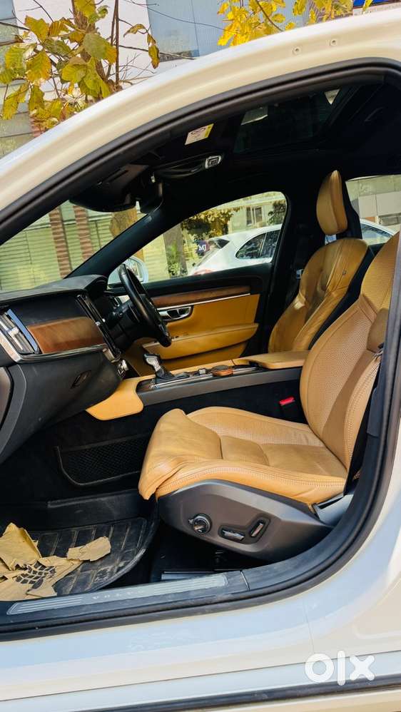 Volvo S90 2018 Diesel 38000 Km Driven