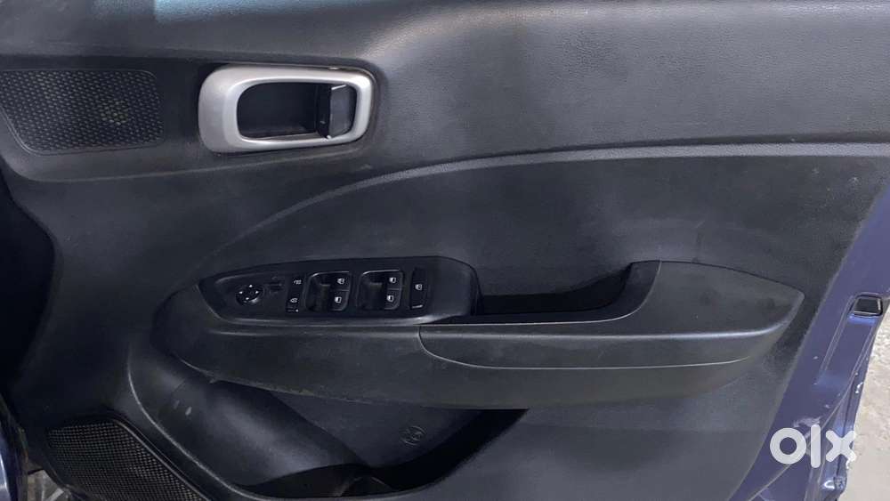Hyundai Venue S, 2022, Petrol