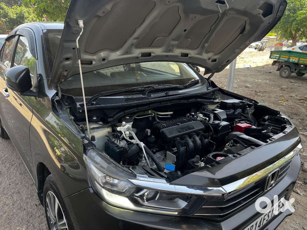 Honda Amaze 2023 Petrol Well Maintained