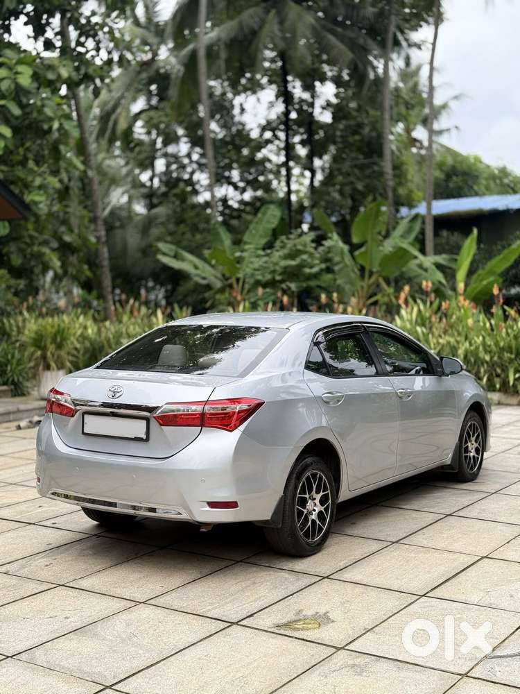 Toyota Corolla Altis 1.8 J, 2015, Diesel